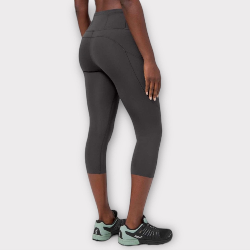 Lululemon Fast and Free Crop II 19" *Non-Reflective Graphite Grey Nulux Size 2 - Picture 6 of 14